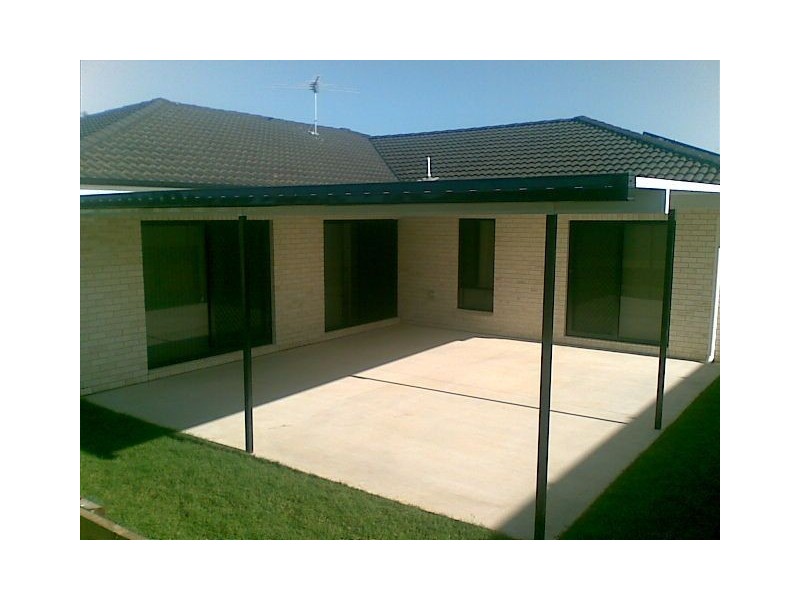 4 Brentwood, Fernvale QLD 4306