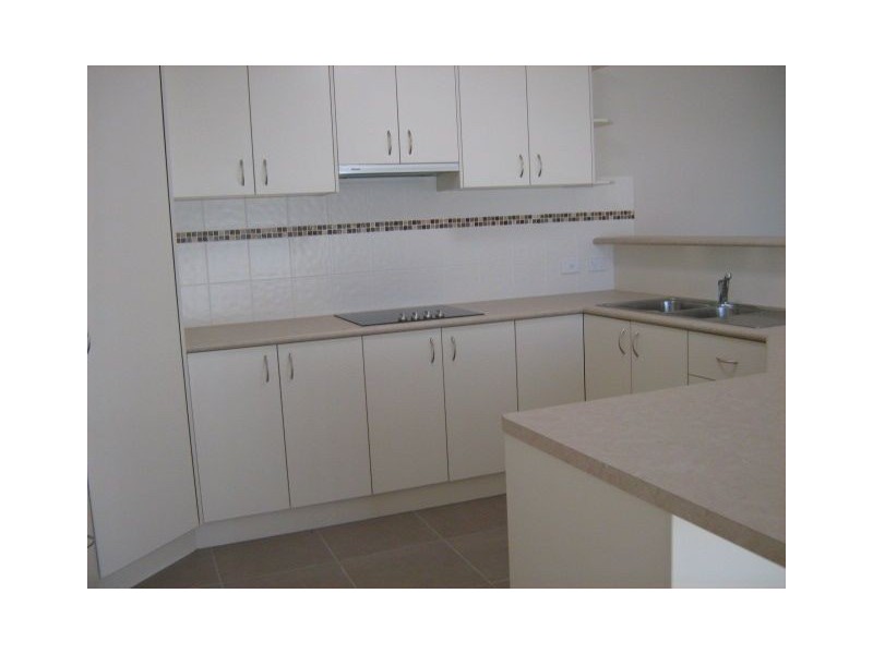 4 Sugars Place, Bundamba QLD 4304