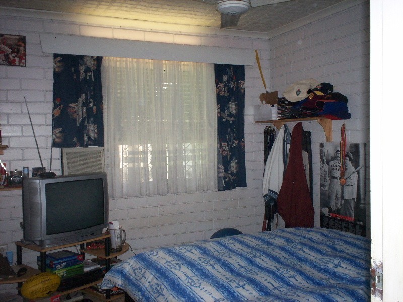 621 Ross River Road, Kirwan QLD 4817