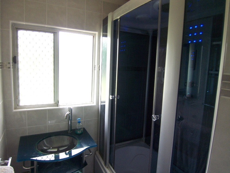 16 Champagne, Kelso QLD 4815