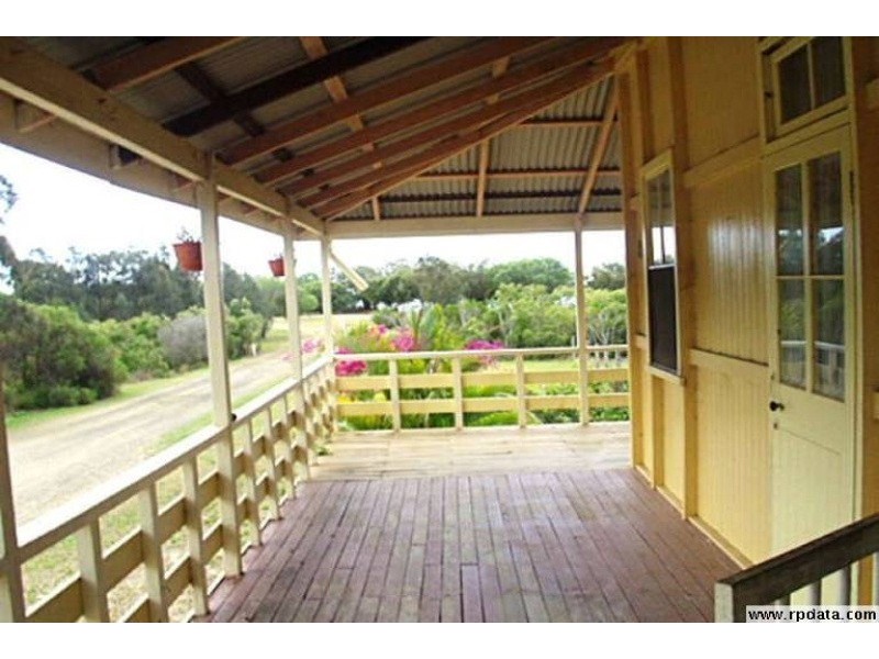 2 O’Connor Road, Rollingstone QLD 4816 the real estate agency Withdrawn