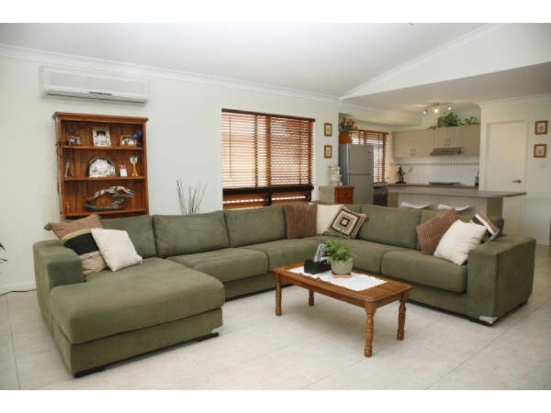 12 Armistice, Burdell QLD 4818