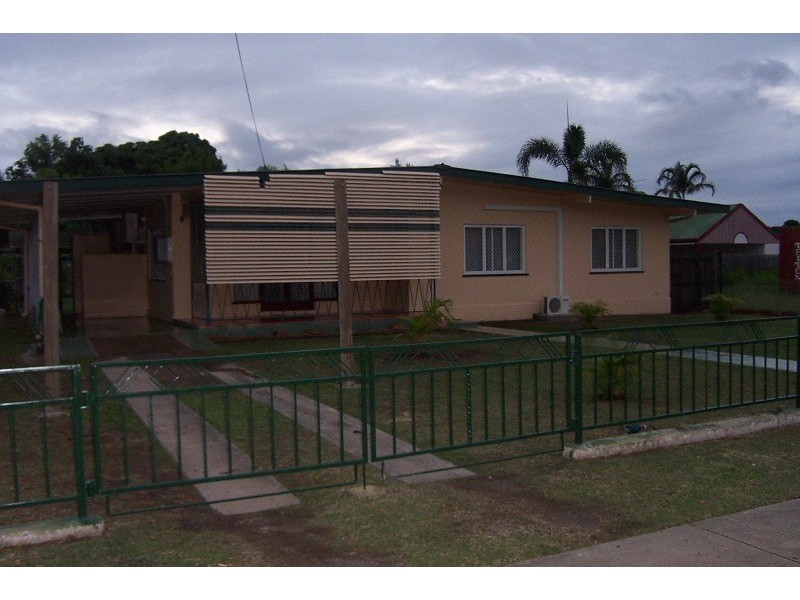 70 Abbott Street, Oonoonba QLD 4811