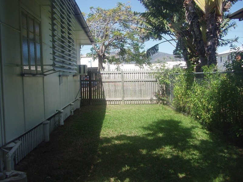 41 Charles Street, Kirwan QLD 4817
