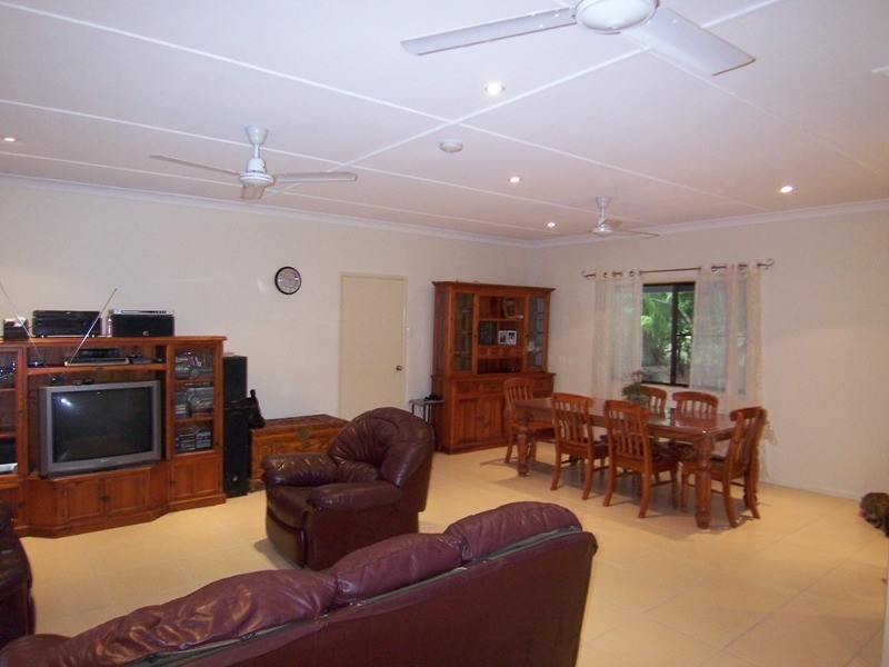 9 Nora Road, Black River QLD 4818