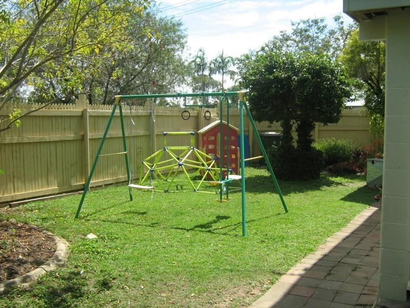 2 Rosemary Street, Kelso QLD 4815