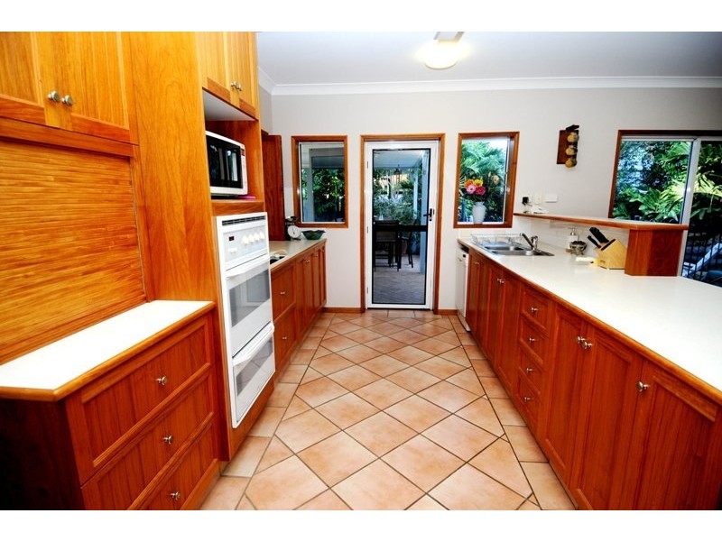 63 Mango Avenue, Mundingburra QLD 4812