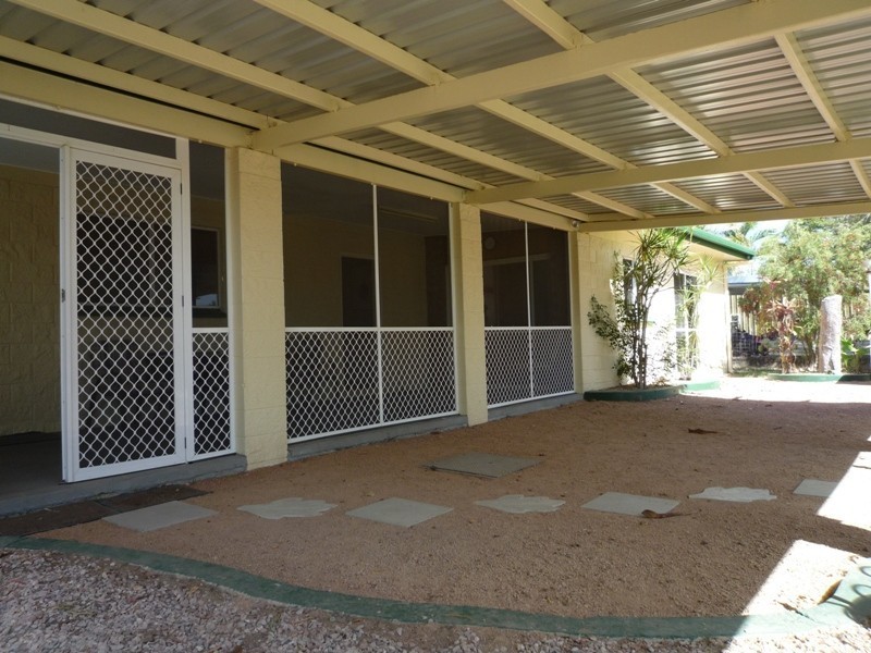 122 Mount Low Parkway, Mount Low QLD 4818