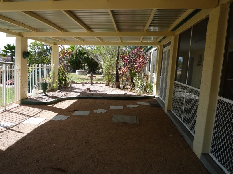 122 Mount Low Parkway, Mount Low QLD 4818