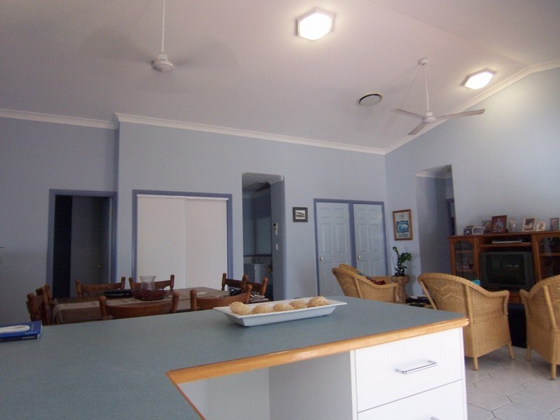 17 Eureka Crescent, Kirwan QLD 4817