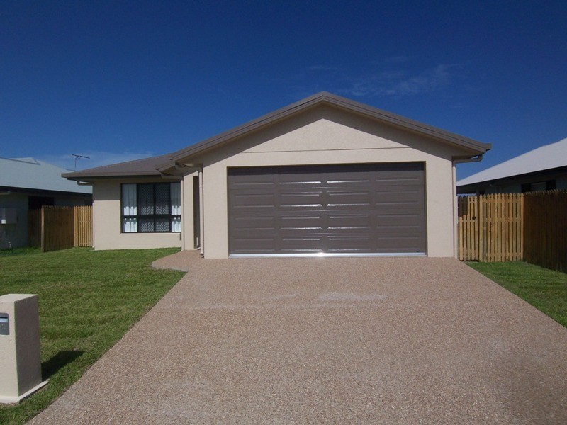 17 Firetail Pocket, Kelso QLD 4815