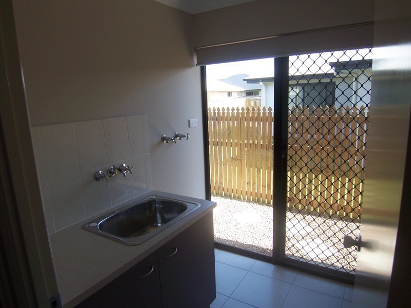 17 Firetail Pocket, Kelso QLD 4815