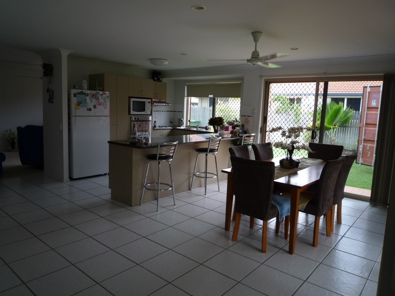 48 Wallace Cct, Kirwan QLD 4817