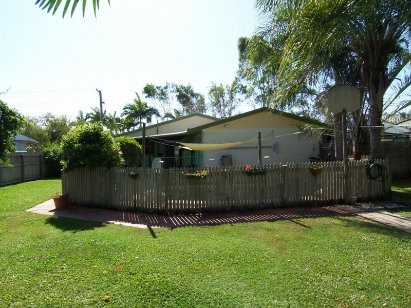 1482 Riverway Drive, Kelso QLD 4815