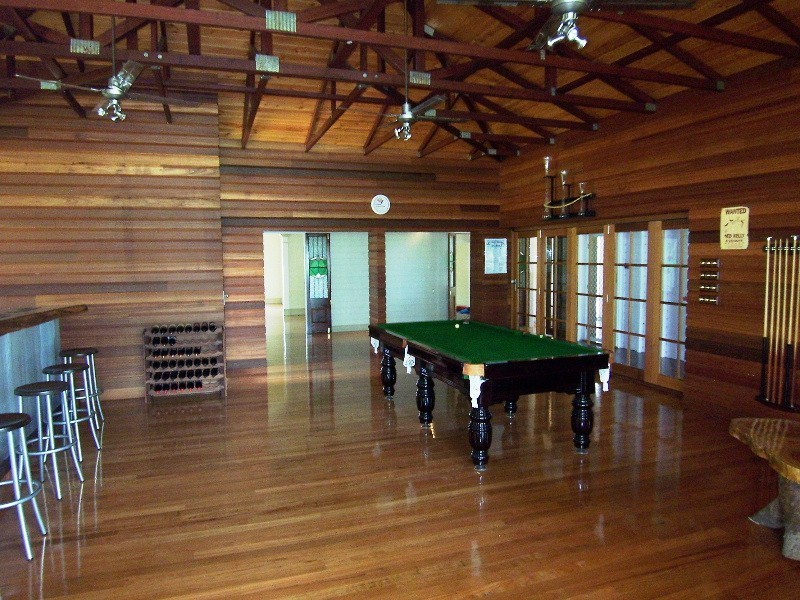 221 Kelso Drive, Kelso QLD 4815