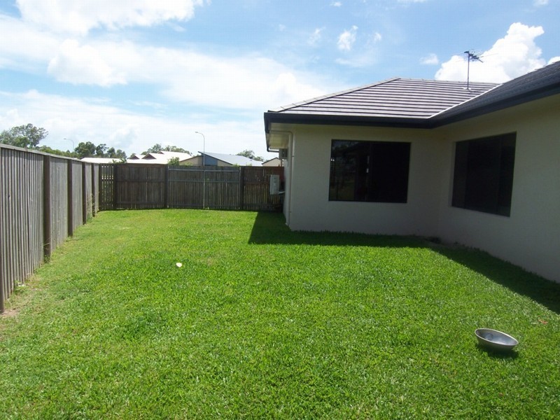 45 Woodwark Drive, Bushland Beach QLD 4818