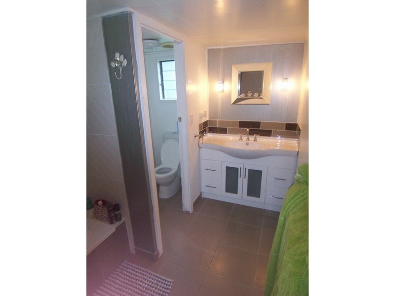 33 Norris Street, Hermit Park QLD 4812