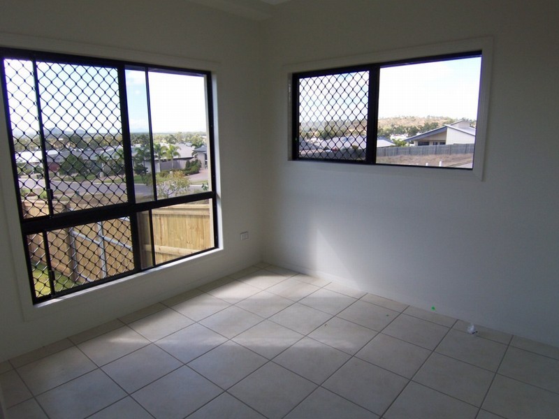 18 Baxendell Place, Bushland Beach QLD 4818