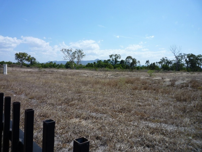 L12 Becks Road, Rasmussen QLD 4815