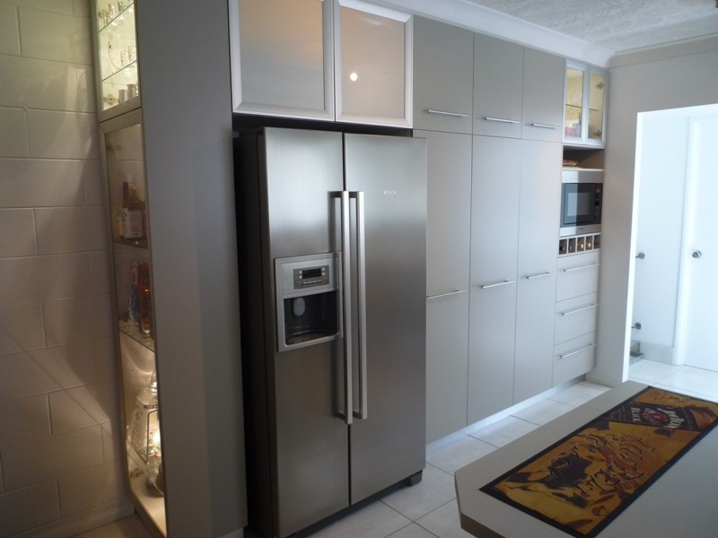 2/22 Carr Street, Hermit Park QLD 4812