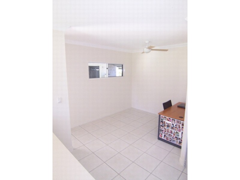 5 Strawberry Road, Kelso QLD 4815