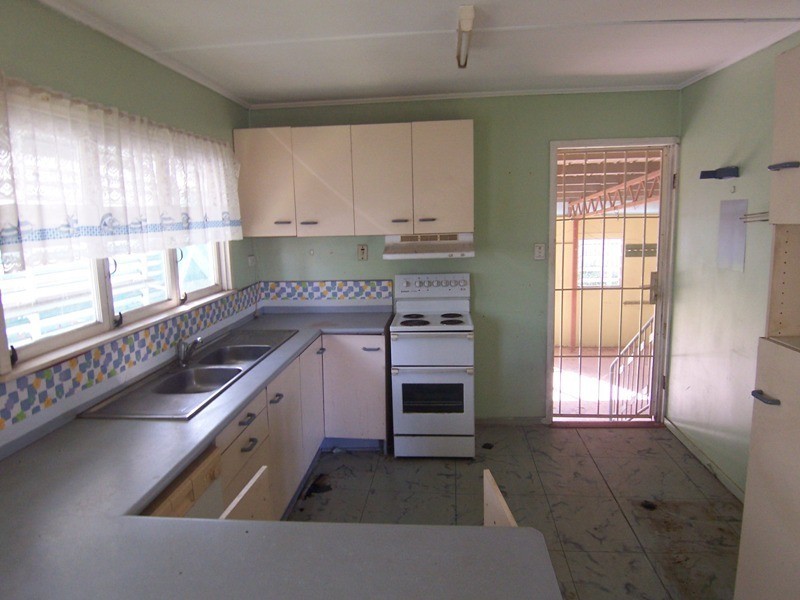 125 Charles Street, Heatley QLD 4814