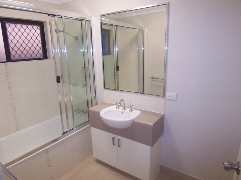 Mount Louisa QLD 4814