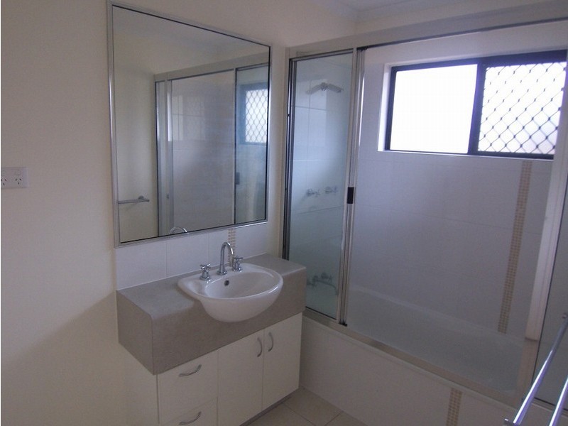 Mount Louisa QLD 4814