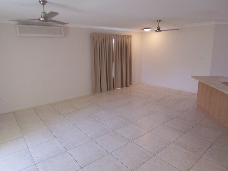 Bohle Plains QLD 4817