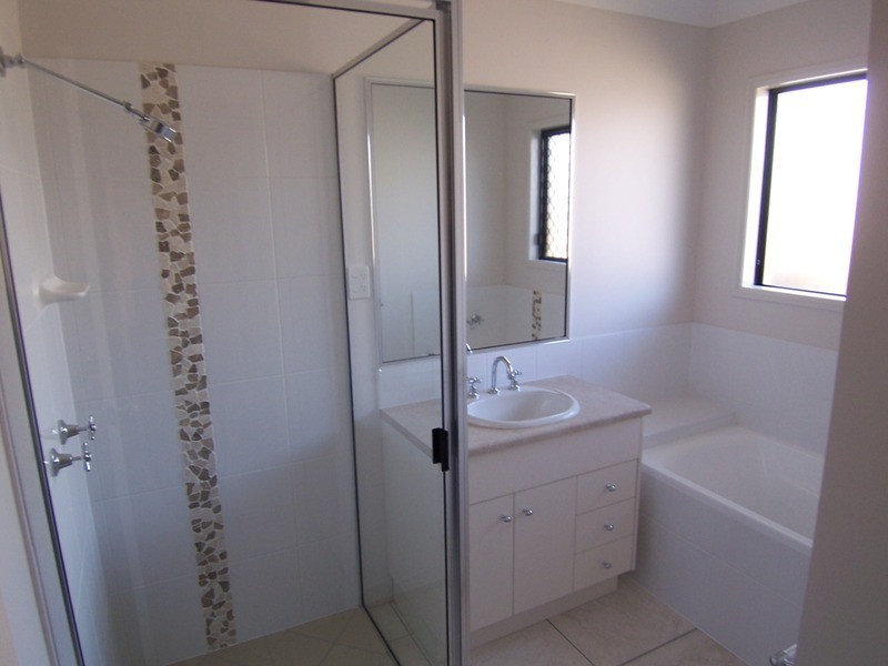 Bohle Plains QLD 4817