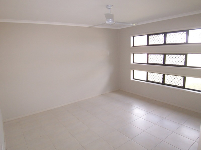 Mount Louisa QLD 4814