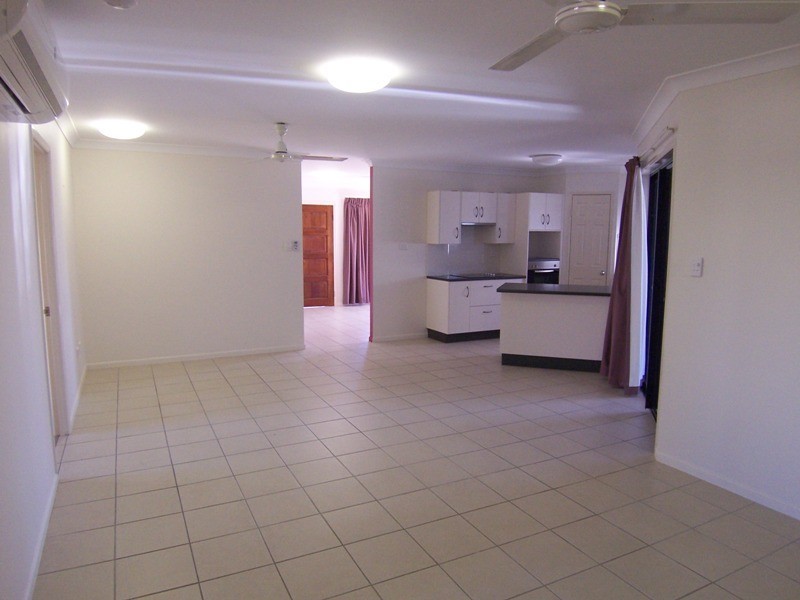 1 Heathcote Court, Deeragun QLD 4818