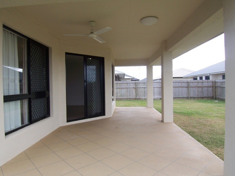 Bohle Plains QLD 4817