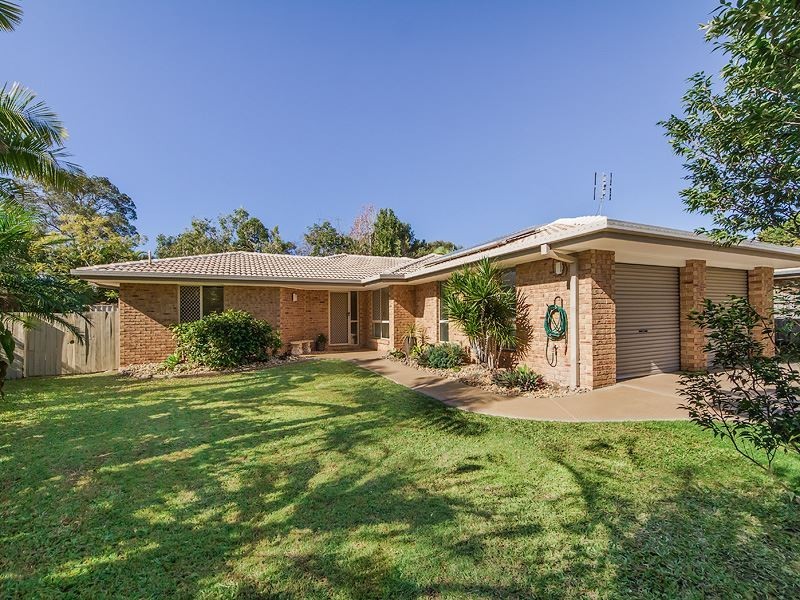 11 Tarbert Close, Merrimac QLD 4226