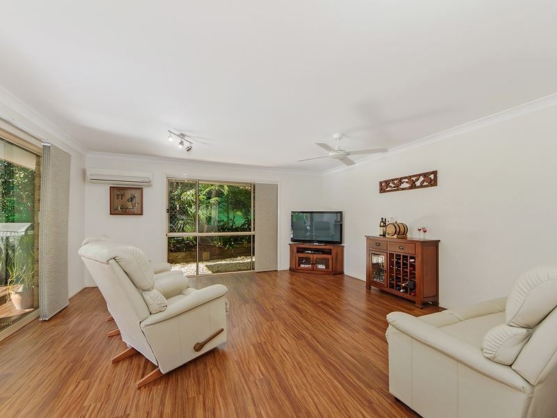 11 Tarbert Close, Merrimac QLD 4226