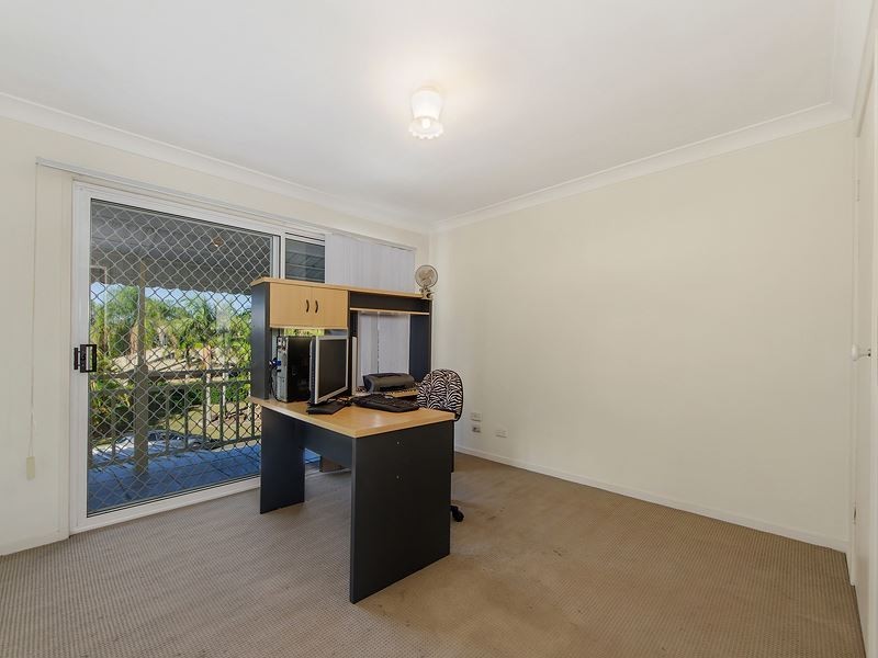 79 Merridown Drive, Merrimac QLD 4226