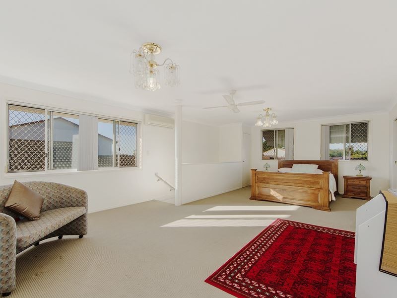79 Merridown Drive, Merrimac QLD 4226