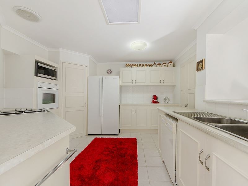 79 Merridown Drive, Merrimac QLD 4226