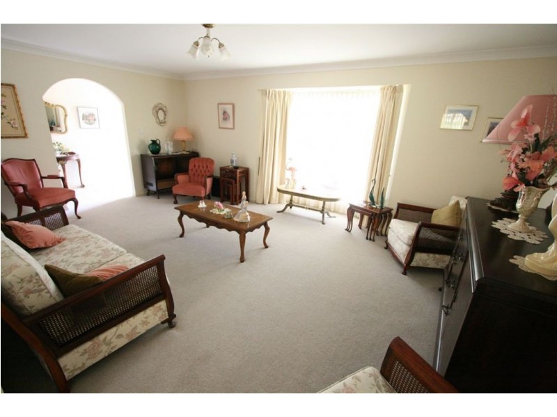 5 Bronte Ct, Robina QLD 4226