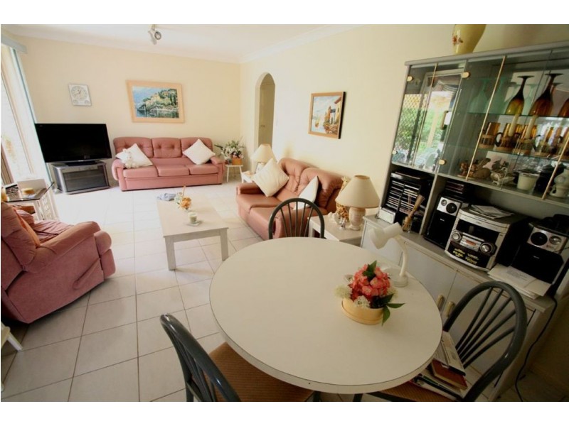 5 Bronte Ct, Robina QLD 4226