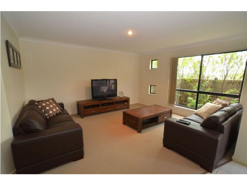 3/45 Hillridge Cr, Varsity Lakes QLD 4227