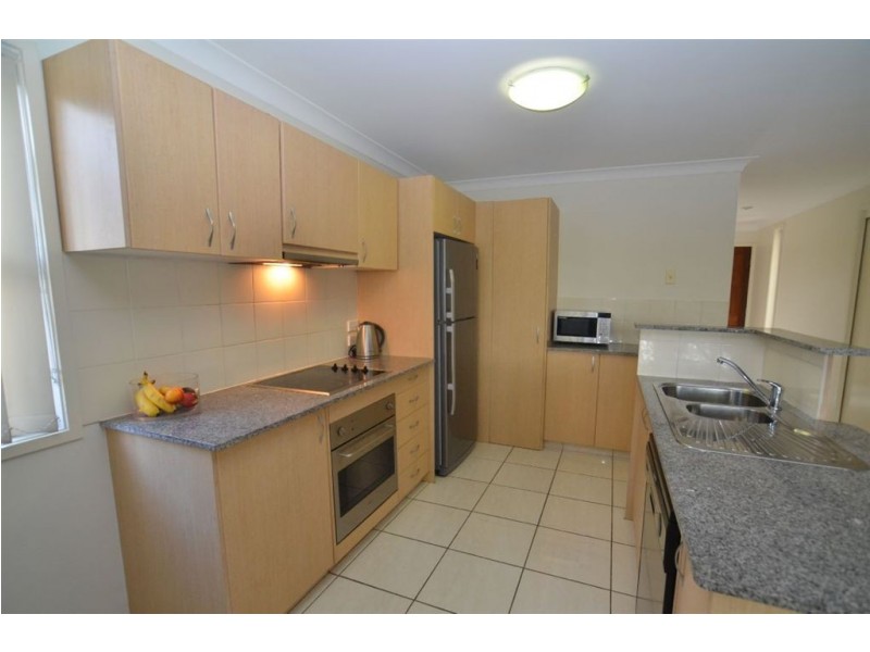 3/45 Hillridge Cr, Varsity Lakes QLD 4227