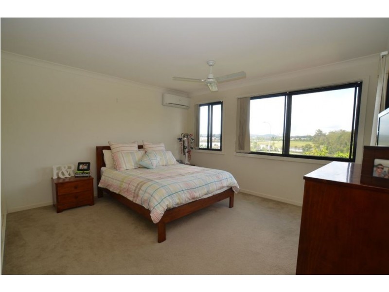 3/45 Hillridge Cr, Varsity Lakes QLD 4227