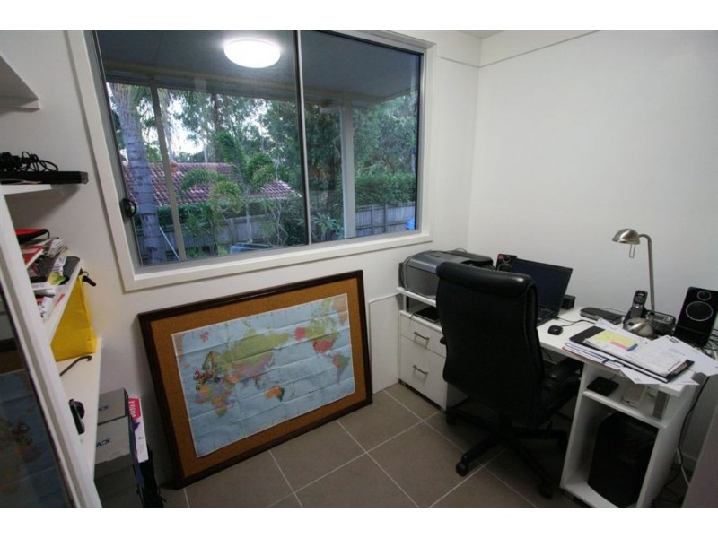 2 Henley Ct, Robina QLD 4226