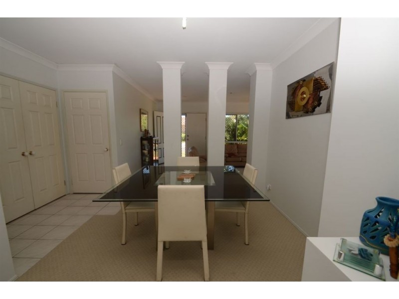 13 Illinios Ct, Varsity Lakes QLD 4227