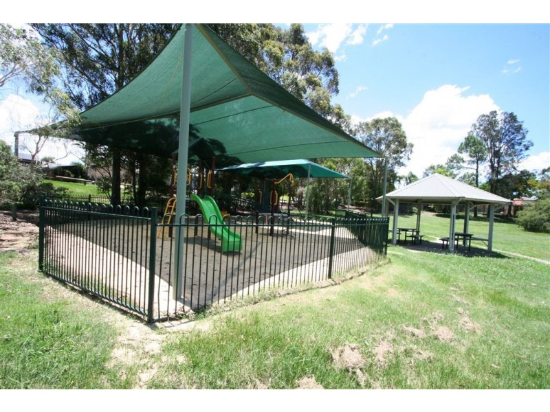 1/180 Ron Penhaligon Way, Robina QLD 4226