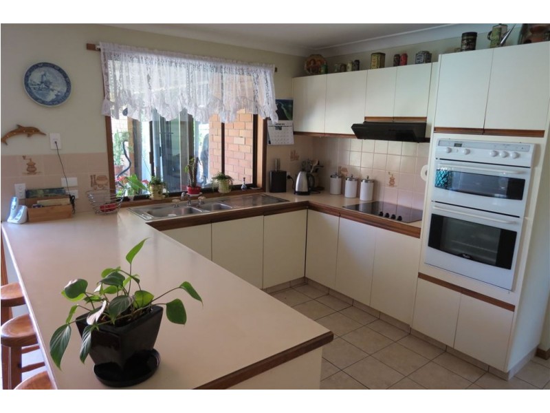 16 Oleander Pl, Robina QLD 4226