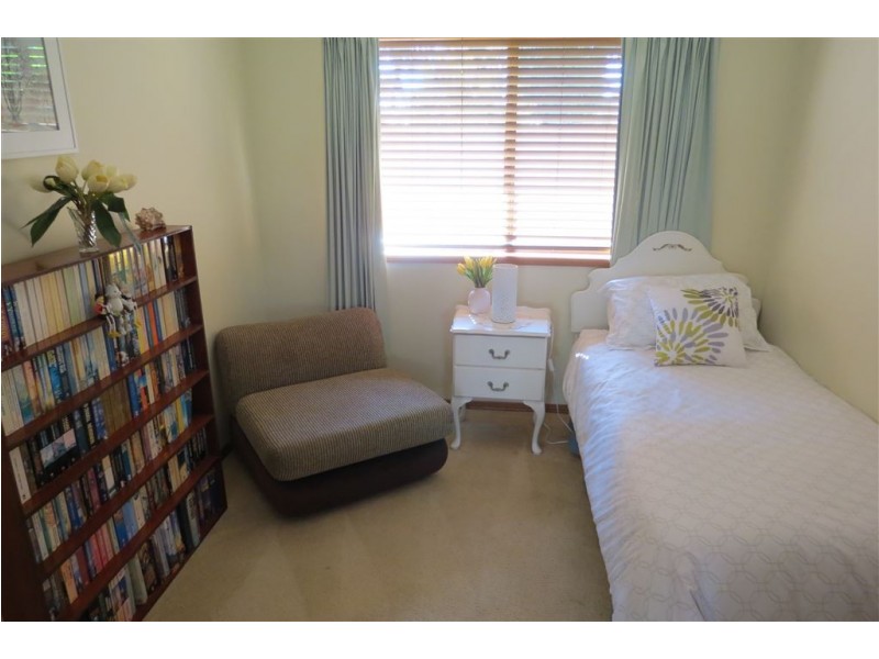 16 Oleander Pl, Robina QLD 4226