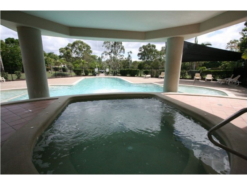 104/8 Ghilgai Rd, Merrimac QLD 4226