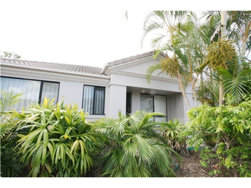 104/8 Ghilgai Rd, Merrimac QLD 4226